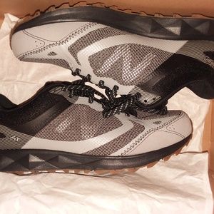 New Mens Wide New Balance 11